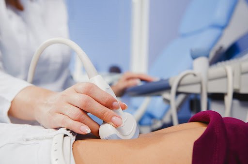 Exame de ultrassom Doppler